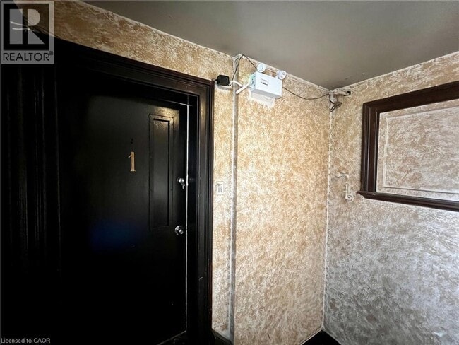 Photo - 426 Clarence St Unit 1