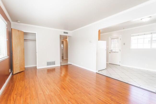 Photo - 14747 Martell Ave Apartment Unit C