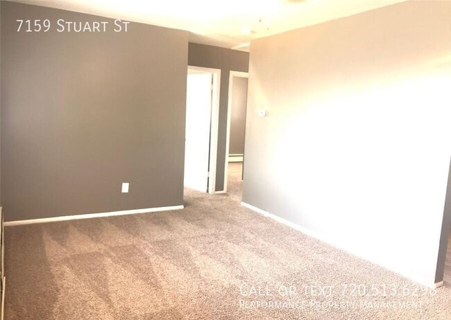 Photo - 7159 Stuart St
