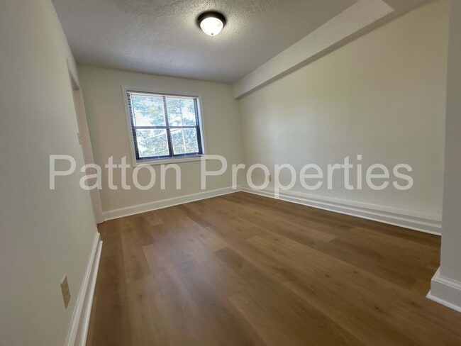 Photo - Hampton Hills Condo