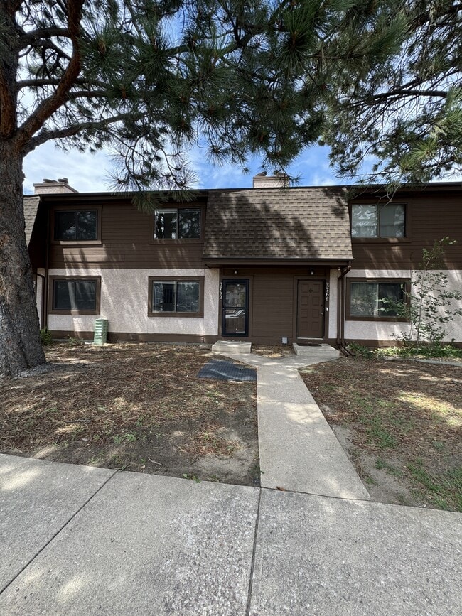 Building Photo - 3762 Oro Blanco Dr Rental