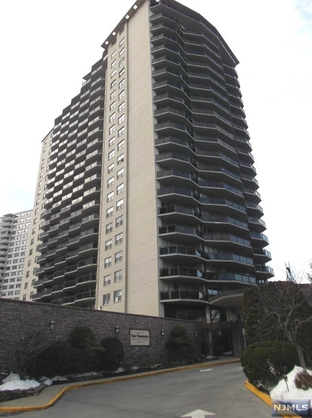Photo - 2077 Center Ave Condo Unit 14E