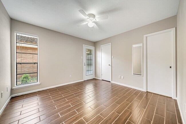 12038 Texas National Blvd