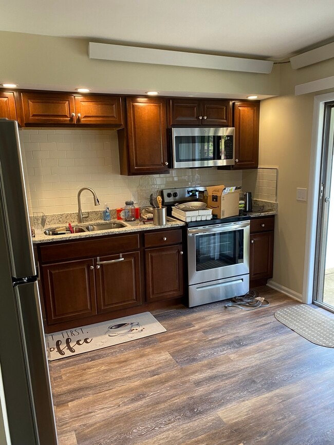 Photo - 240 Passaic Ave Unit C