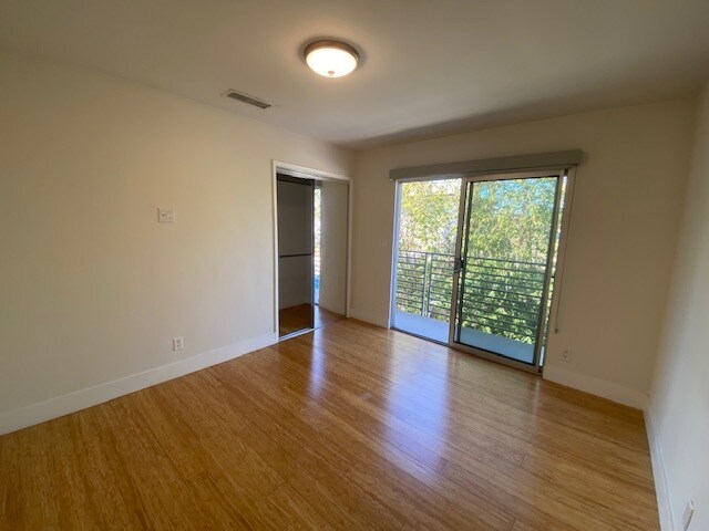 Photo - 4515 McConnell Ave