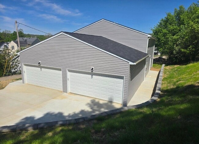 Photo - 190 Powers Wy Unit 190 powers way