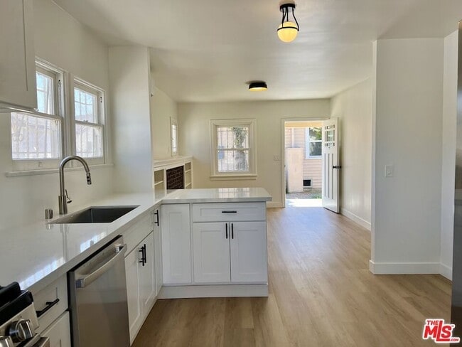 Photo - 3009 Dalton Ave