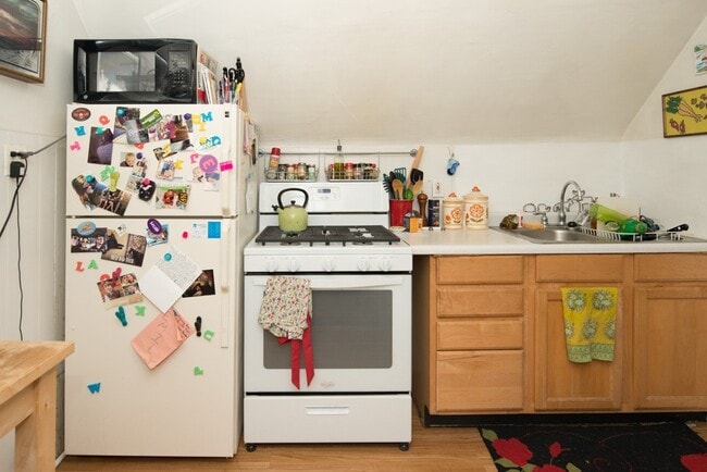 Photo - 2015 W Iowa St Unit 2