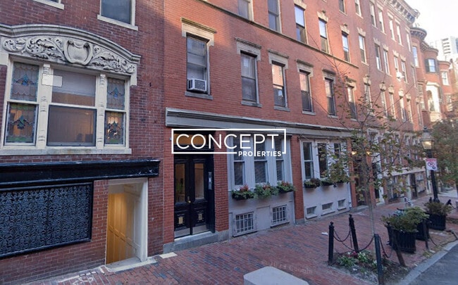 Photo - 31 Temple St Unit 2F
