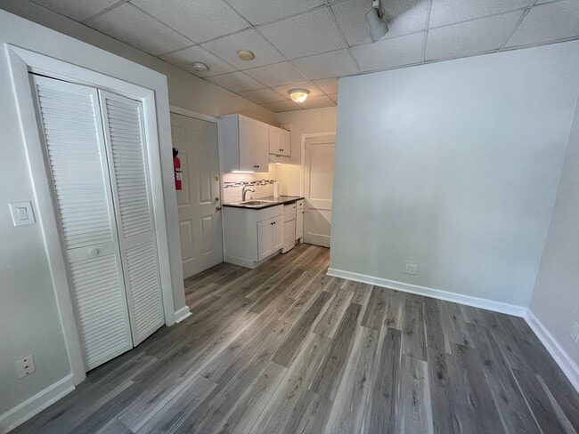 Photo - 32 Wallace St Unit 1F