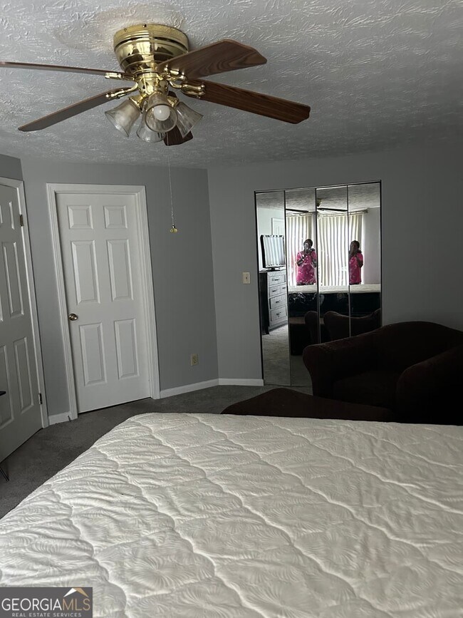 Photo - 4262 Parkview Ct