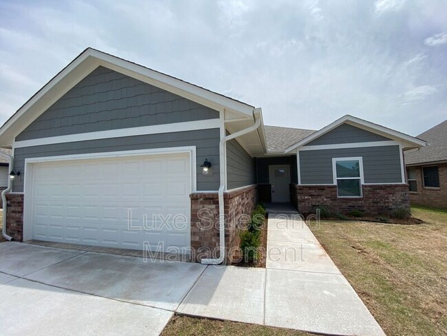 Photo - 2216 Fallview Dr House