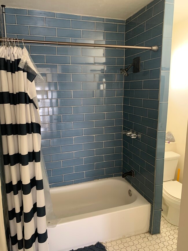 Photo - 1727 24th W St