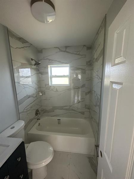 Photo - 616 NW 5th Ave