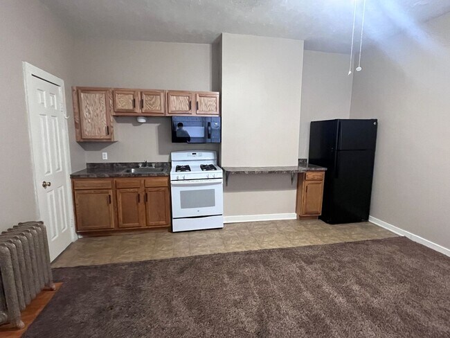 Photo - 2409 S Calhoun St Unit Apt 1