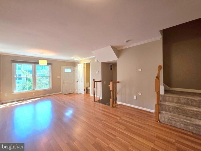 Photo - 3004 Kings Village Rd