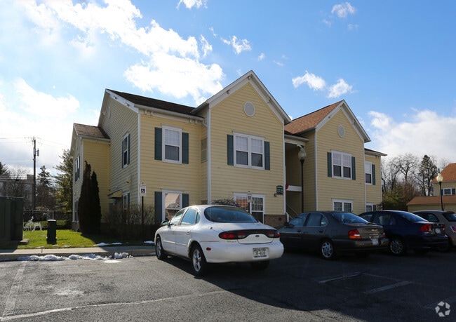 Spring Manor Apartments