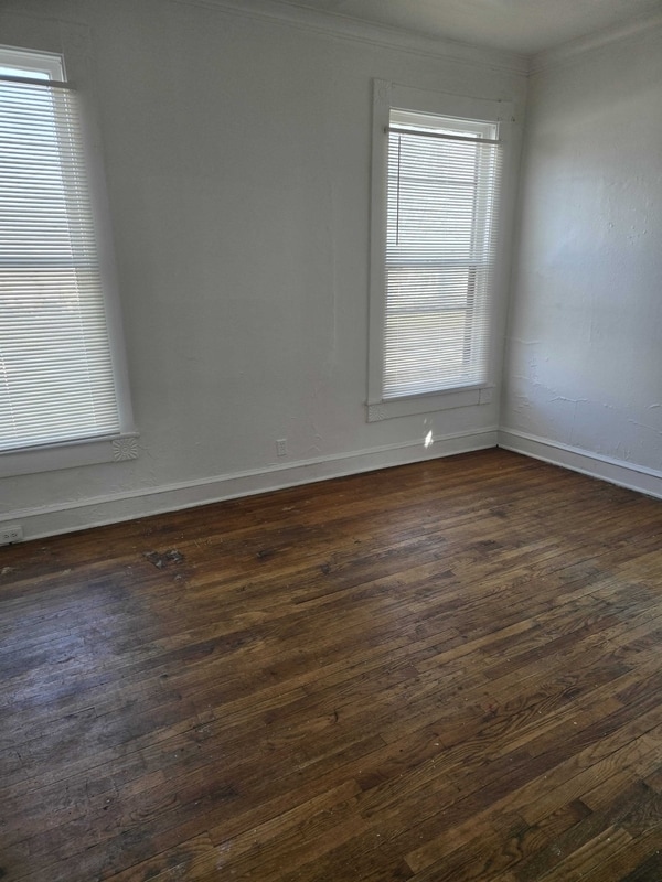 Photo - 701 S Bluff Blvd