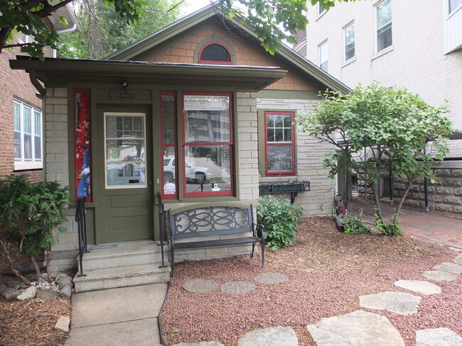 Photo - 15 S Hancock St