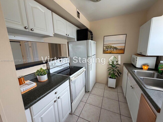 Photo - 16508 NE 26th Ave Unit 201