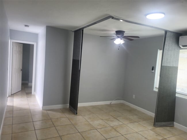 Photo - 6226 Miramar Pkwy Unit 7