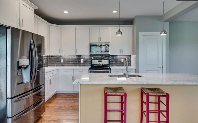 Photo - 3813 Dr Walter S Davis Blvd