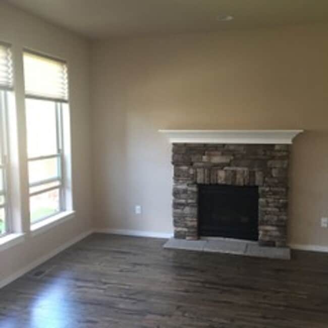 Photo - Charming 3 Bedroom Home in SE Bend with Spacious Backyard!