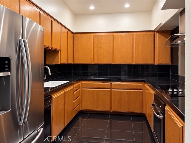 14144 Dickens St Unidad 101