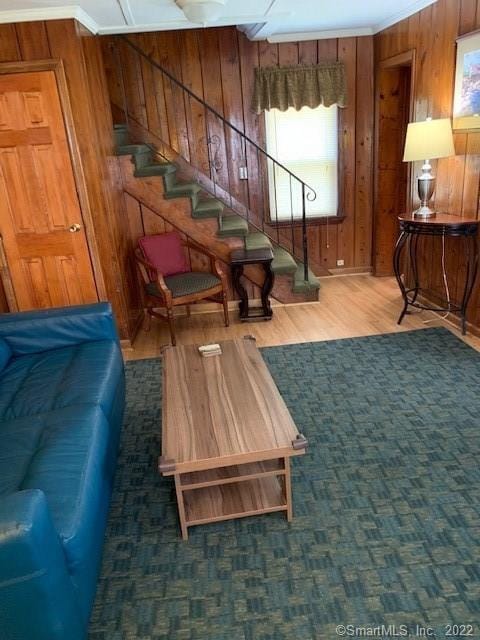 Photo - 172 College Pl