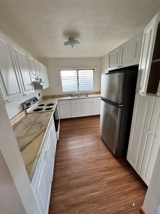 Photo - 3838 Keanu St Unit 1 Upstairs