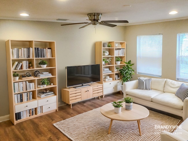 Photo - 828 E 145th Ave