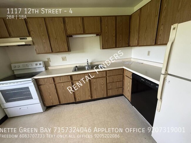 Building Photo - 1117 12th St Unit 4