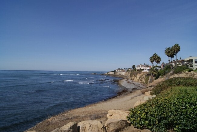 Photo - OPEN HOUSE: 12/20 1-2PM ~ Studio in La Jolla ~ 1 MILE from Beach! Unidad 1A
