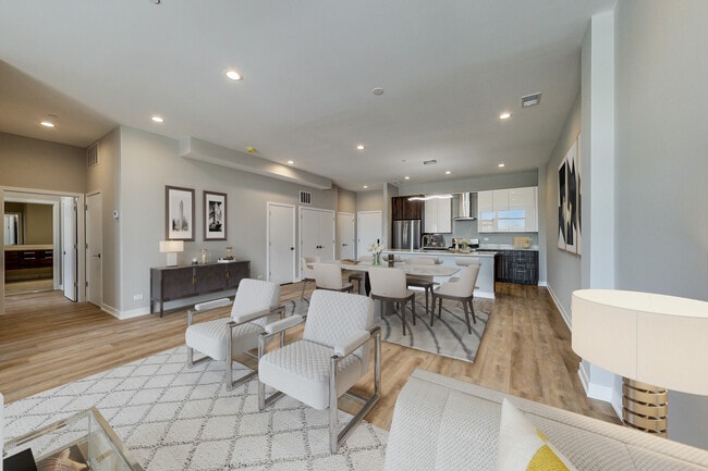 Photo - 8025 Skokie Blvd