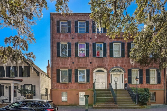 Photo - 109 E Oglethorpe Ave Townhome