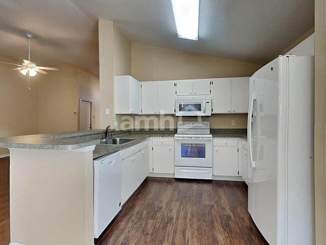 Photo - 5419 Watson Rd