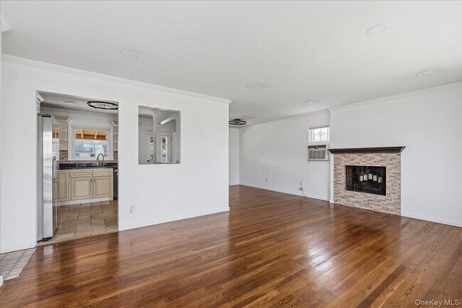 Photo - 4 Cecil Pl