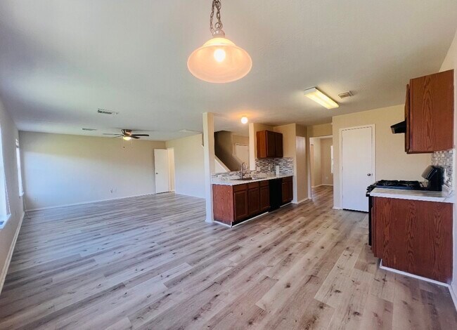 Photo - 21231 Linden House Ct