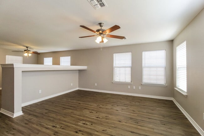 Photo - 310 Quail Run Rd