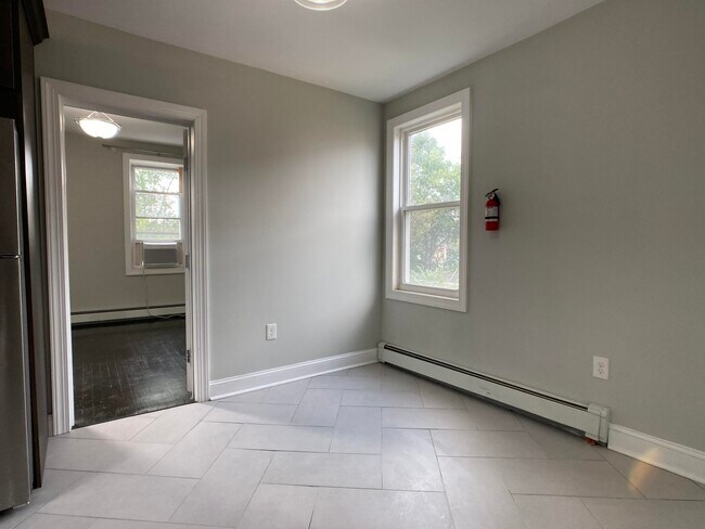 75 Wright Ave