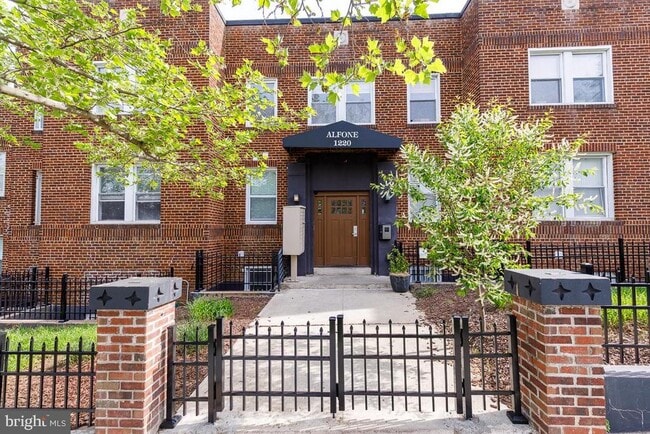 Photo - 1220 Holbrook Terrace NE Apartment Unit 202