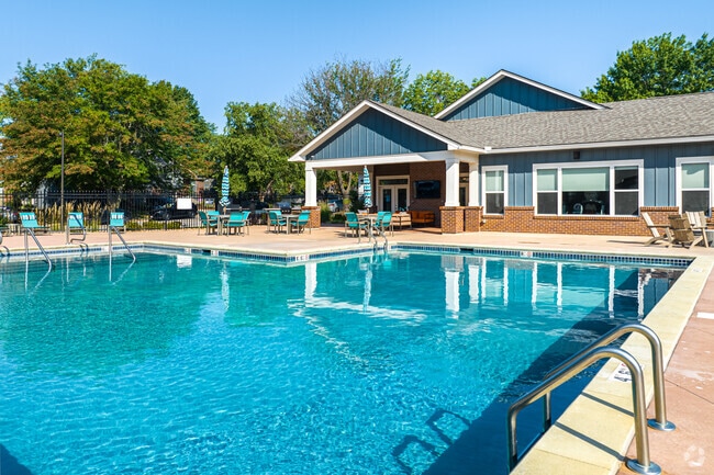Barrington Park Townhomes
