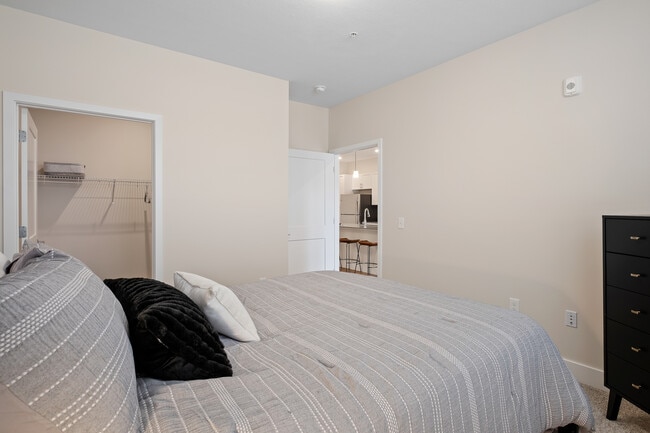 Harmony Lake Apartment Homes