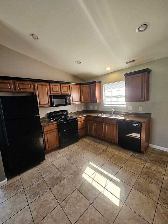 303 S Olive St Unit Duplex