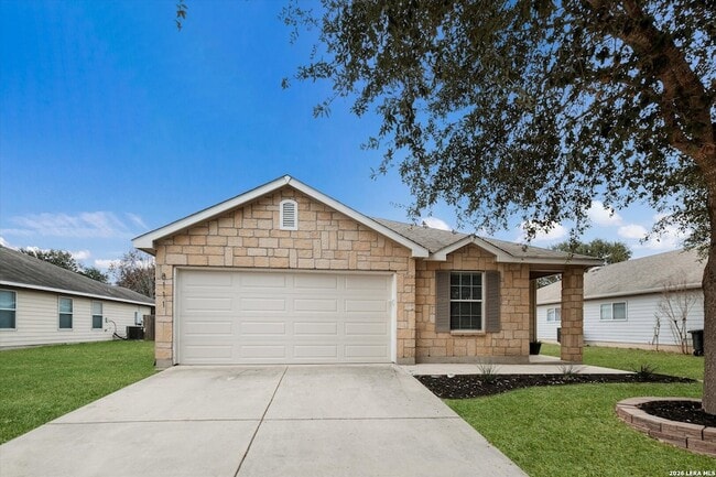 Photo - 8111 Running Hollow