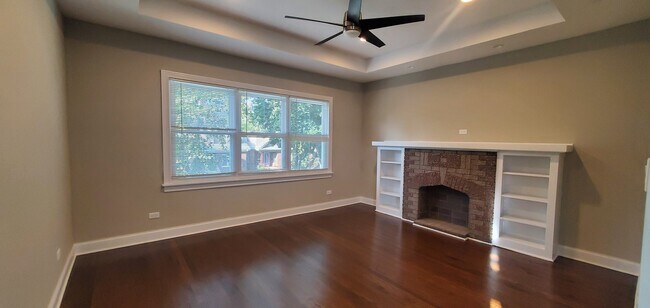 Photo - 4139 W Fletcher St Unidad 2