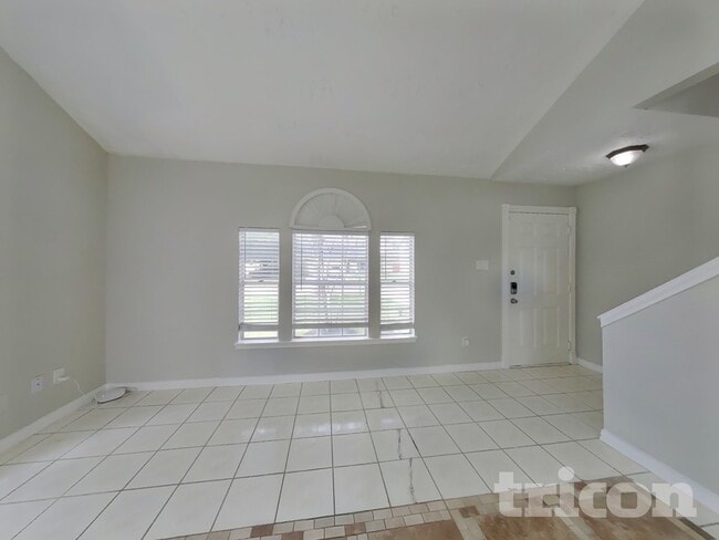 Photo - 19910 Faye Oaks Dr