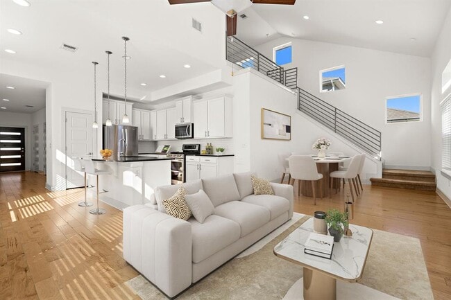 Photo - 7113 Cherry Beam Path