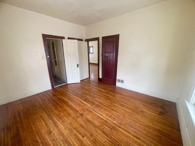 Photo - 2 bed 1 bath House for rent!