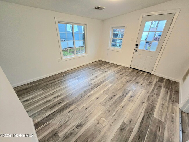 Photo - 912 Sunset Ave